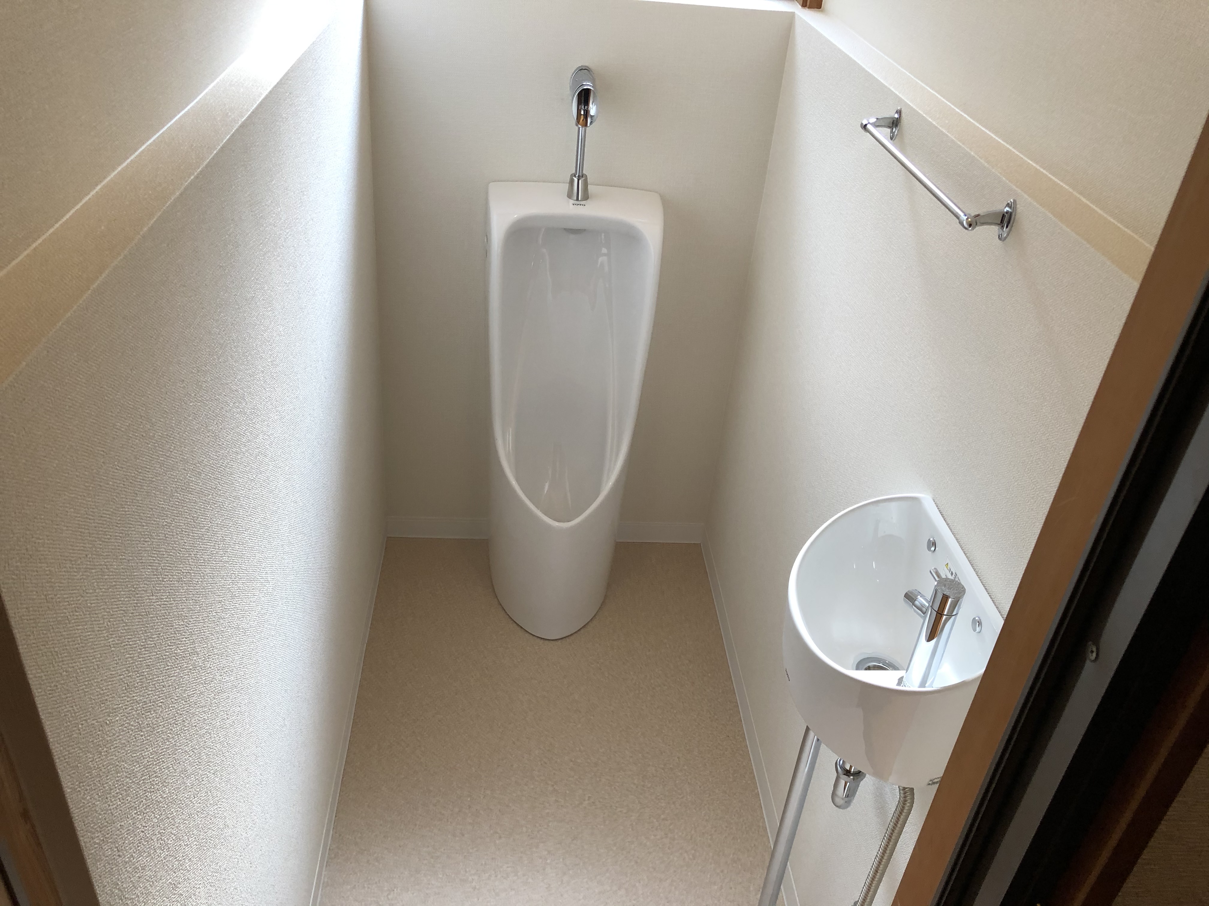 4月10日 長浜市K様邸トイレ改修工事が完成しました。｜桃栗柿屋のリフォームブログ｜滋賀のリフォームは桃栗柿屋